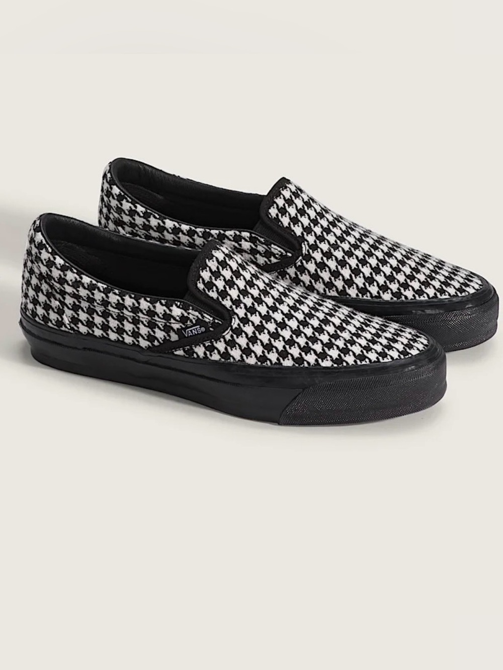 Vans Premium Classic Slip-On Shoe Houndstooth Black / White